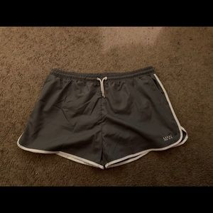 Men’s swimming shorts